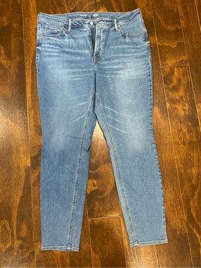 HighRise RockStar Skinny Jeans 💙✨